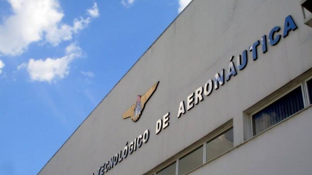 20150213_fachada_ita_instituto tecnológico de aeronáutica_sjc_(Foto: Jorge Gripp) 20150213_fachada_ita_instituto tecnológico de aeronáutica_sjc_(Foto: Jorge Gripp)