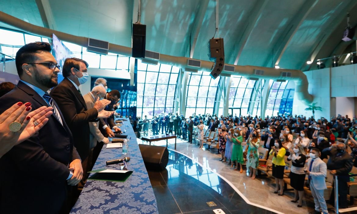 Em convenção evangélica, Bolsonaro diz que país está em fase final de “grande provação” Em convenção evangélica, Bolsonaro diz que país está em fase final de “grande provação”