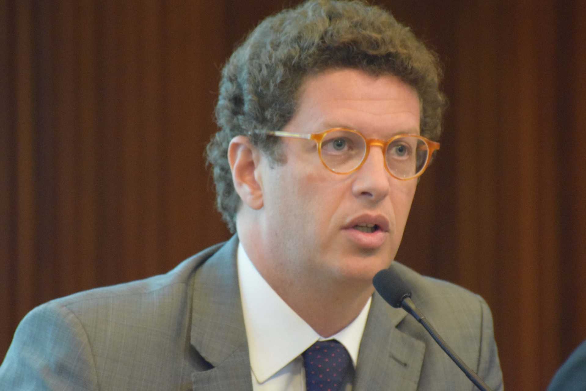 Empresários elevam pressão por demissão do ministro Salles Empresários elevam pressão por demissão do ministro Salles