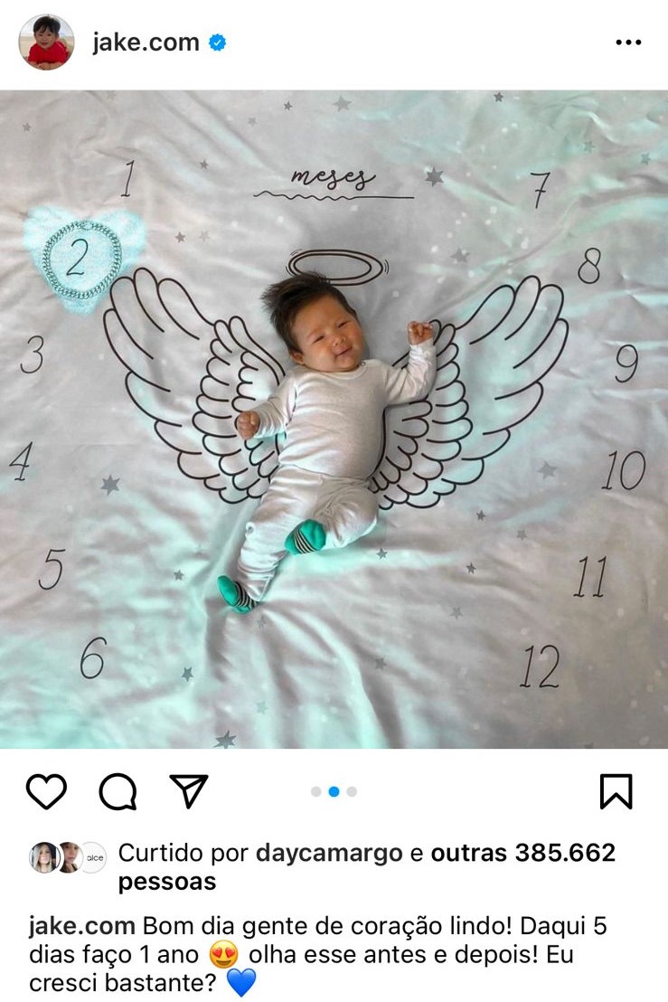 Instagram 
