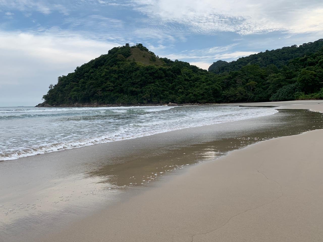 Praias limpas aumentam no litoral norte de SP, e Baixada Santista